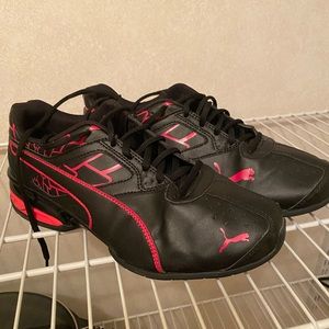 Puma woman’s shoes